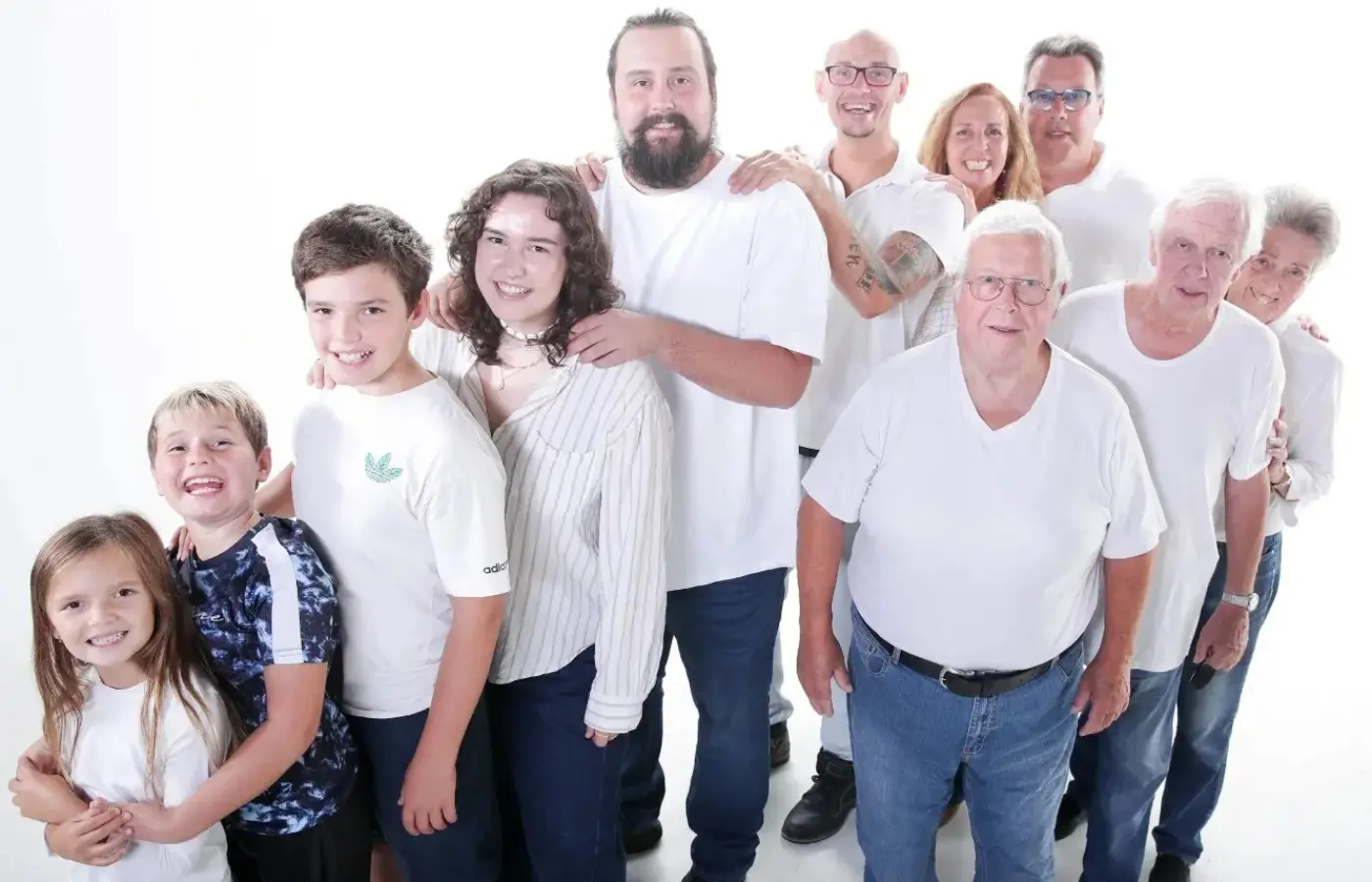 Familienfotos mit Kleinkind: ohne Druck zu echten Momenten